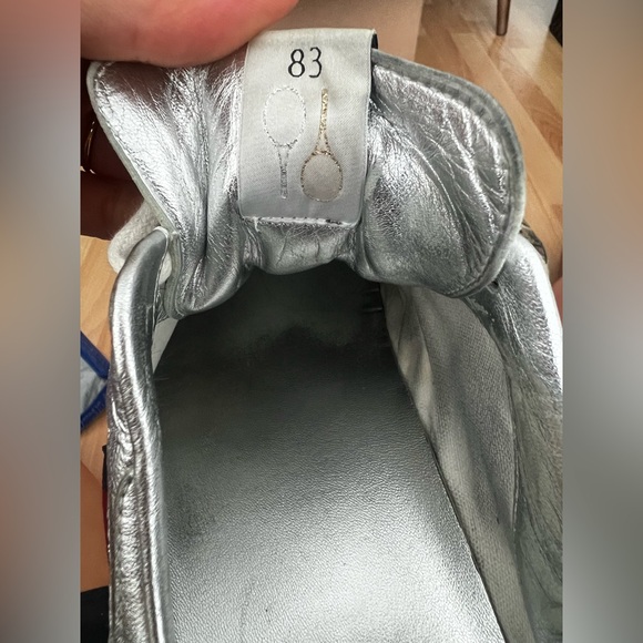 Gucci low shoe, silver metallic size 9 - Picture 5 of 6